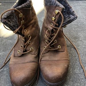 Steve Madden Lace-up Booties size 6
